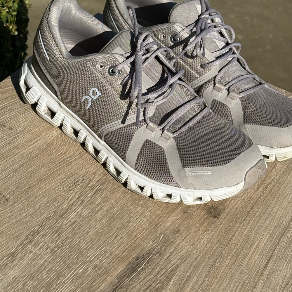 On Running Light Gray Athletic Shoes